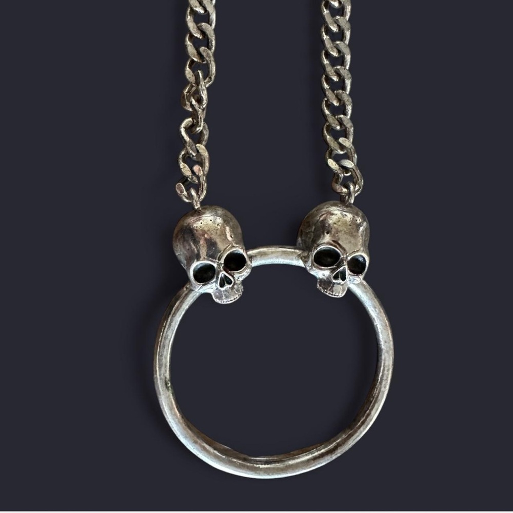 Killstar Dual Skull Silver Necklace